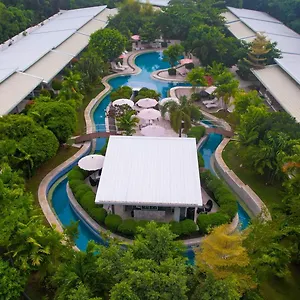 marina-point-bay-resort.hotelspanglao.com/